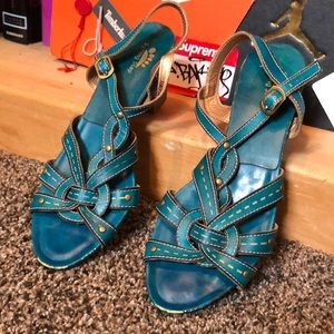 SPRING STEP-woman’s heeled peep toe sandals